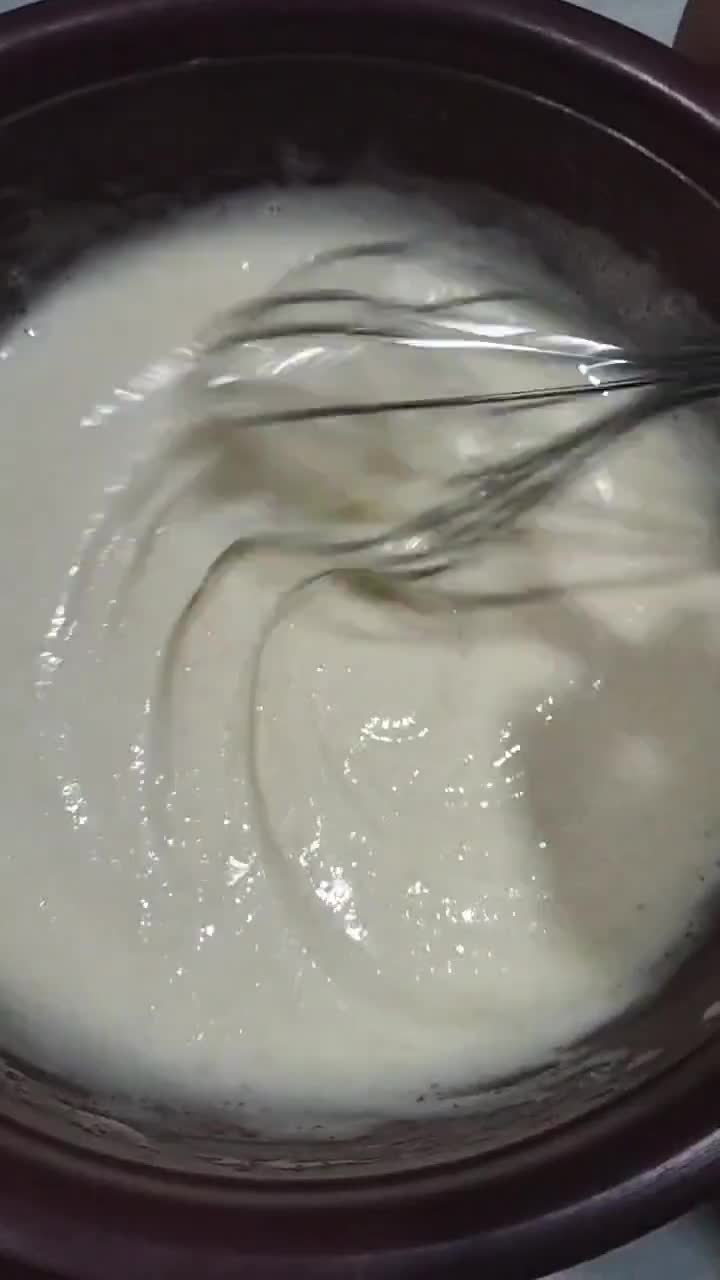 Foto langkah ke 1 dari resep Kue Pancong Lumer setengah matang | 1telor tanpa mixer.