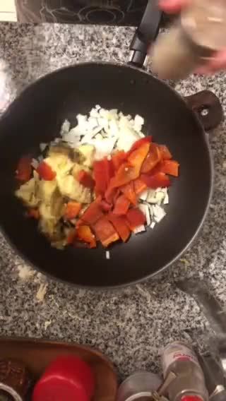 Foto del paso 3 de la receta: Sorrentinos caseros, relleno berenjenas 🍆 asadas