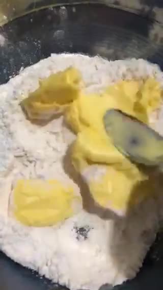 Foto langkah ke 1 dari resep Pie Susu Teflon.