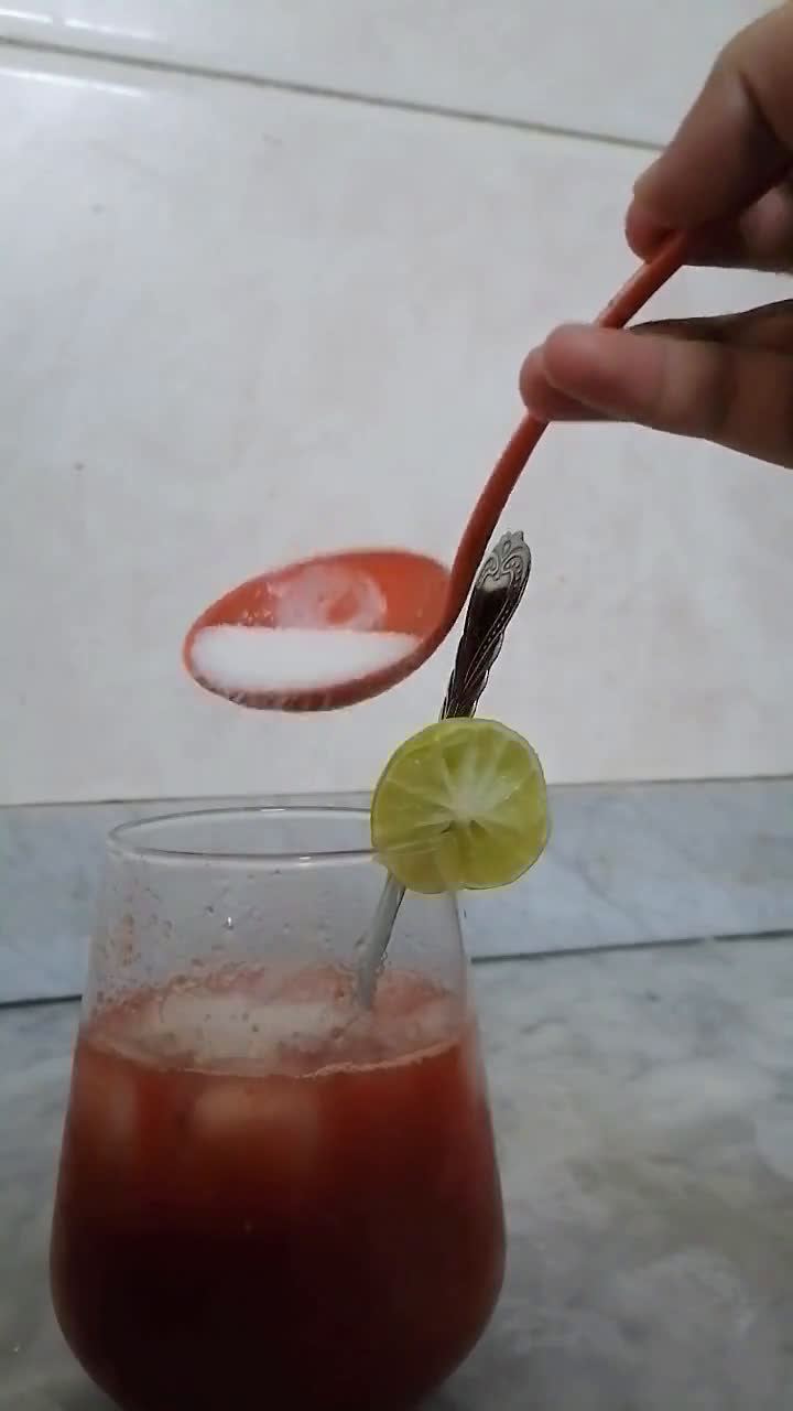 صورة لخطوة 7 من وصفة ايس تي بالفراوله 🍓 🥂