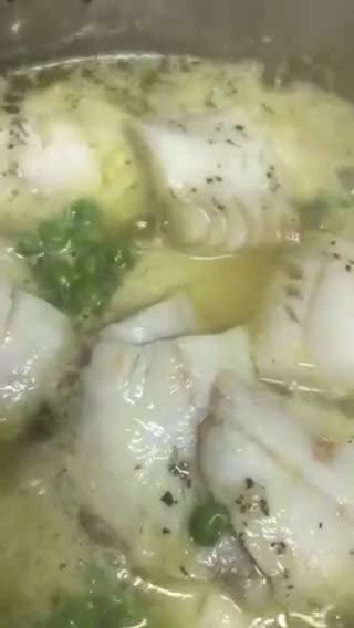 Foto del paso 15 de la receta: Abadejo guisadito con verduras y azafrán