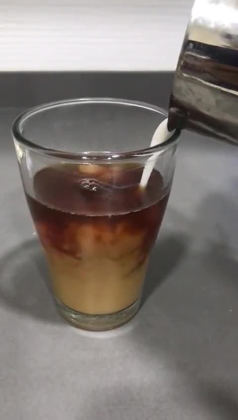 Foto del paso 6 de la receta: Té chai con leche de almendra (starbucks)