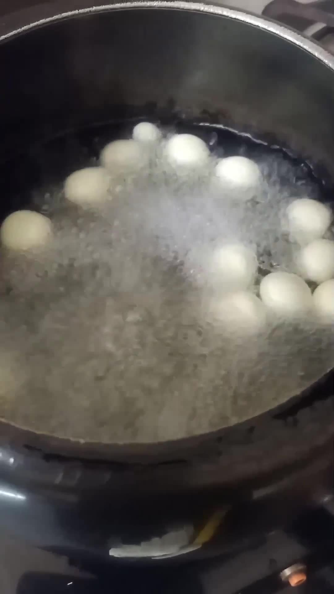 A picture of step 3 of Angoori Rasmalai.