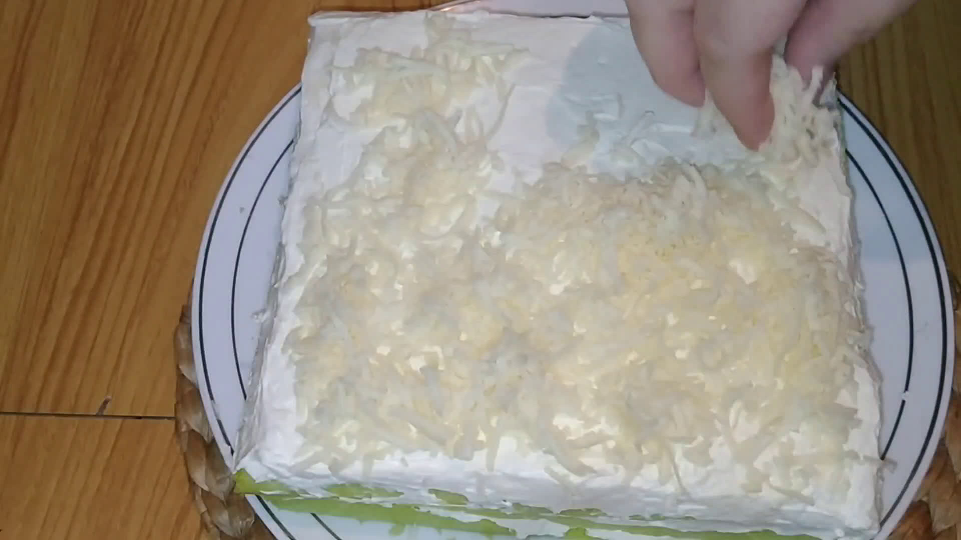 Foto langkah ke 8 dari resep 186. Bolu Pandan Kukus Lembut.
