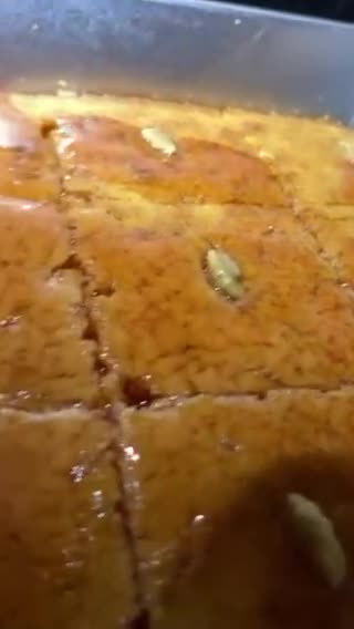 A picture of step 8 of Basbousa.