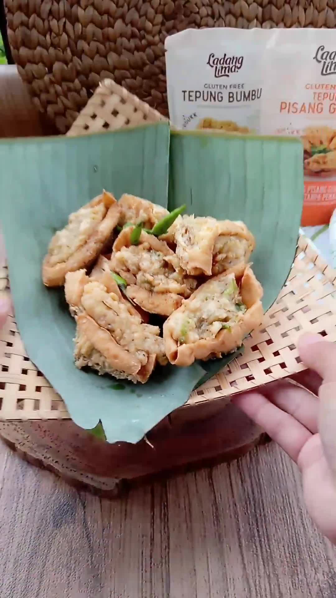 Foto langkah ke 5 dari resep Tahu Walik Gluten free.
