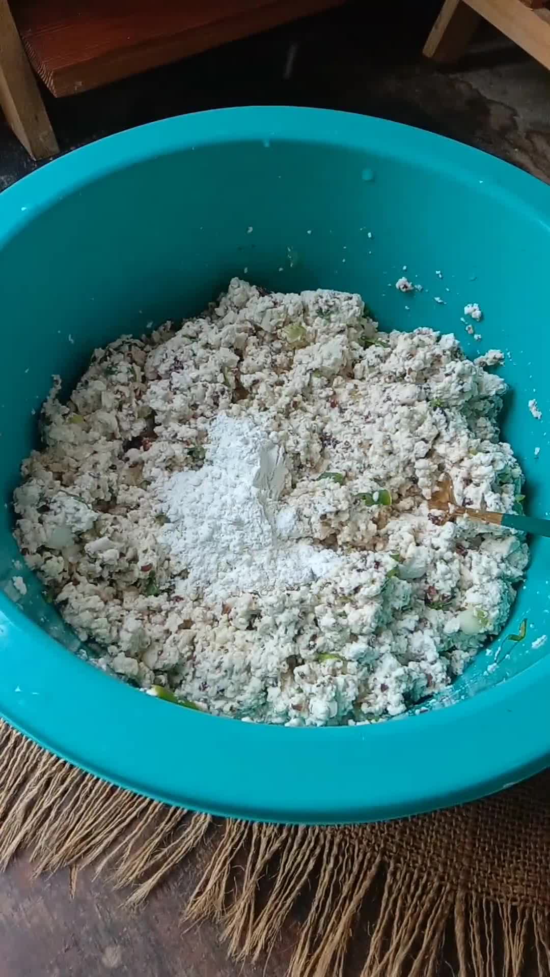 Foto langkah ke 3 dari resep Nugget Tahu Jamur Kuping.