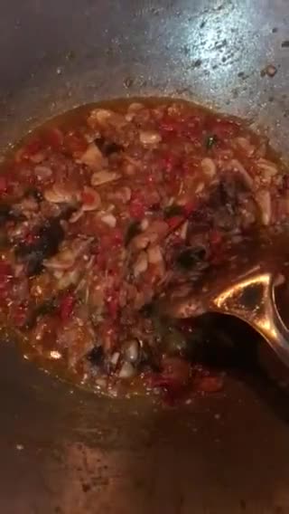 Foto langkah ke 5 dari resep Sambal Cumi Asin.