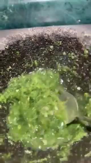 Foto del paso 4 de la receta: Guacamole 🥑 a la Jauregrill