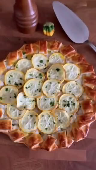 Une image de l'étape 7 de ☆Tarte Rustique aux Courgettes Jaunes☆.