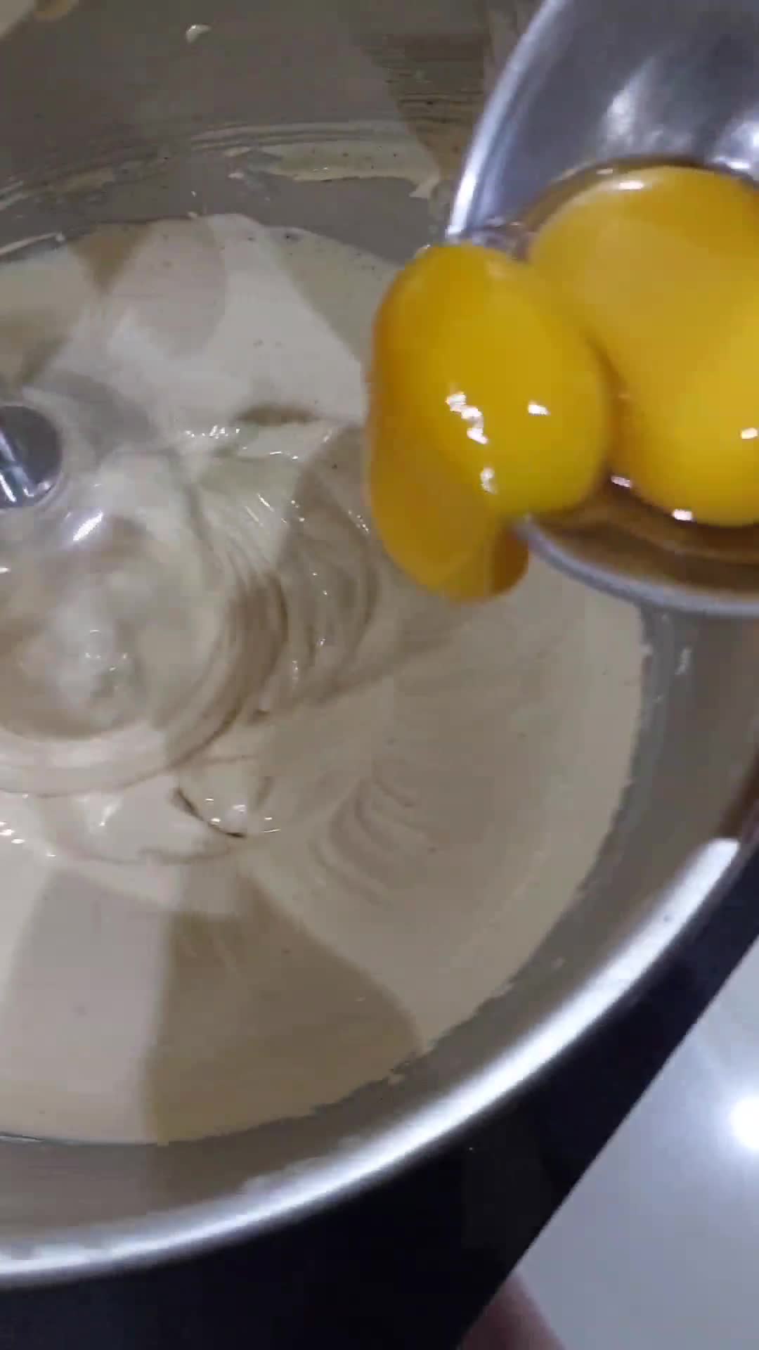 Foto langkah ke 3 dari resep Pumpkin Butter Cake Gluten Free (589).