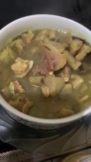 Foto langkah ke 5 dari resep Soto Babat dan Tetelan Kepala Sapi (lengkap dg cara membersihkan babat jadi putih bersih).
