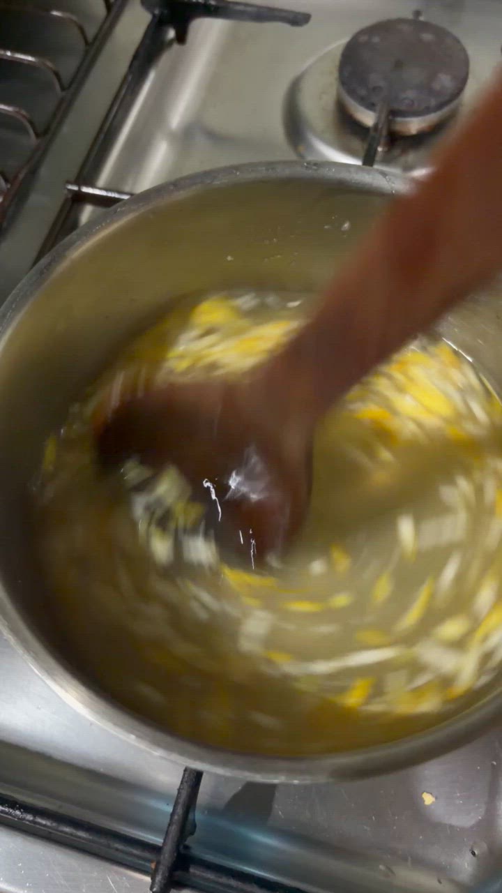 Foto langkah ke 2 dari resep Lemonade Homemade.