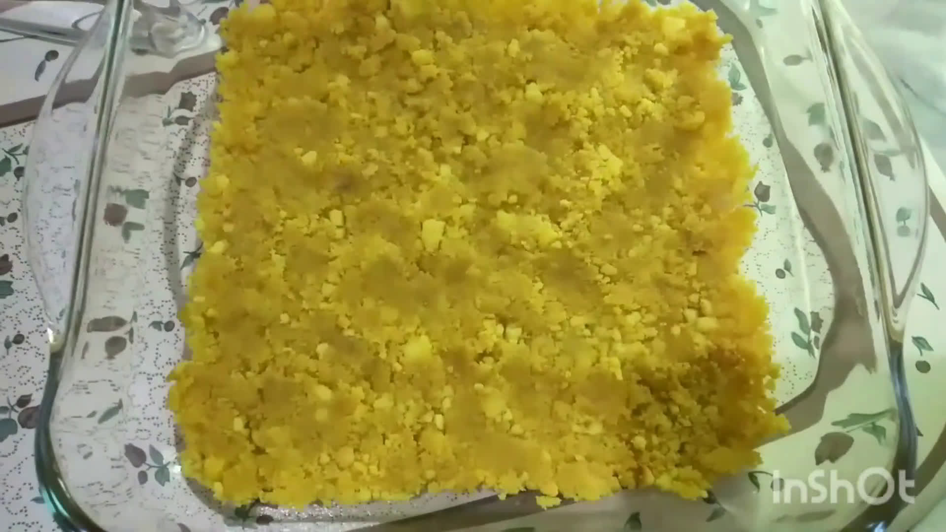 A picture of step 2 of Banana Cream Delight.