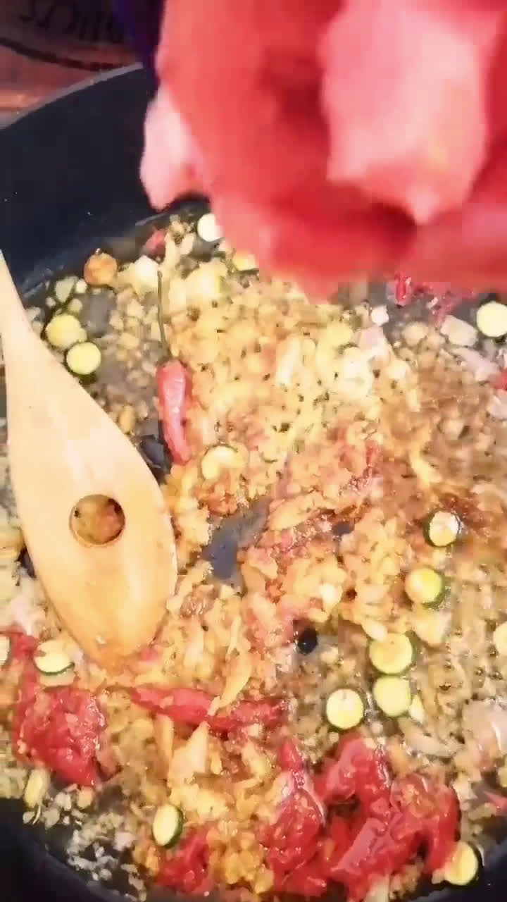 Une image de l'étape 5 de Moules de la méditerranée a la provençale 🥘.