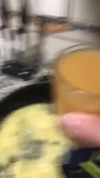 Foto del paso 5 de la receta: Merluza en salsa verde a la vasca