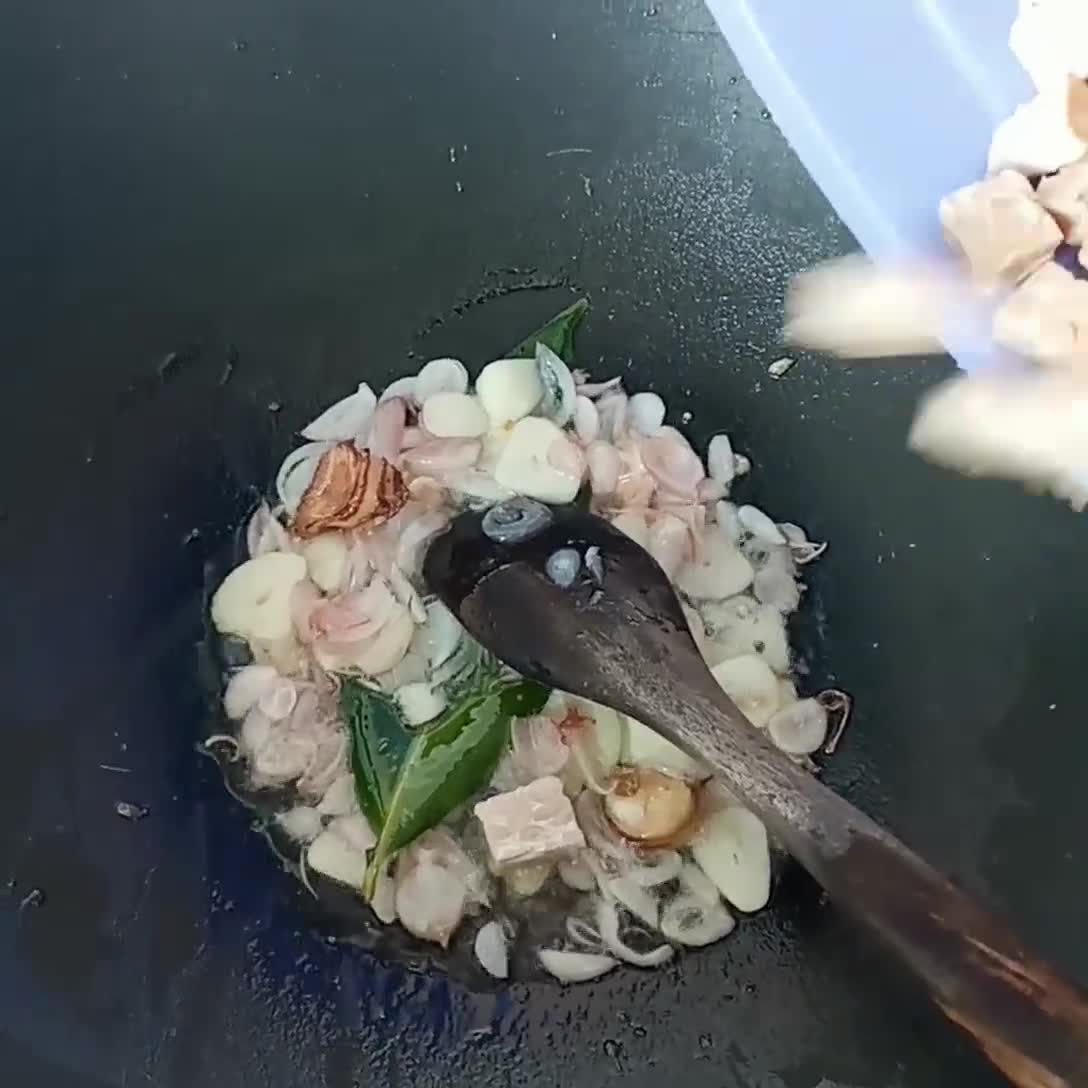 Foto langkah ke 2 dari resep Tempe Teri Kuah Asam.