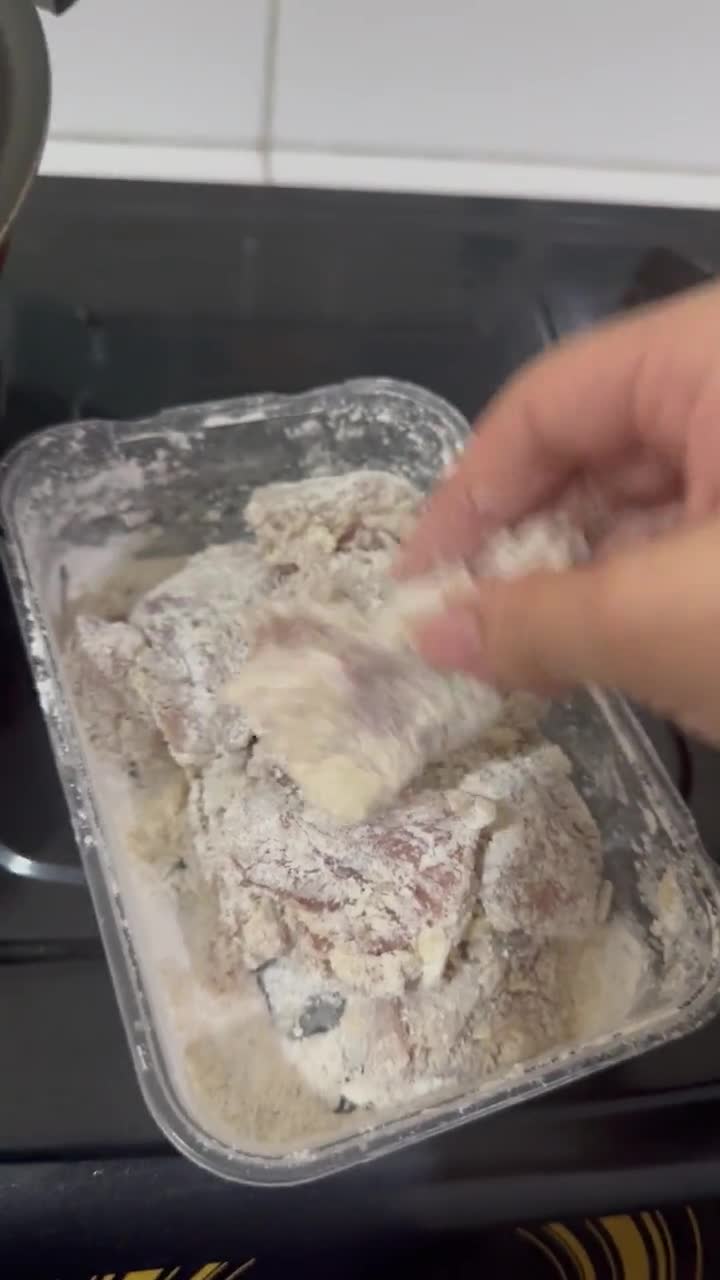 Foto langkah ke 2 dari resep Ayam Goreng Mentega.
