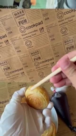 Foto langkah ke 6 dari resep Cromboloni simple.