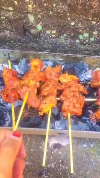 Foto langkah ke 4 dari resep Sate kambing terniqmat.