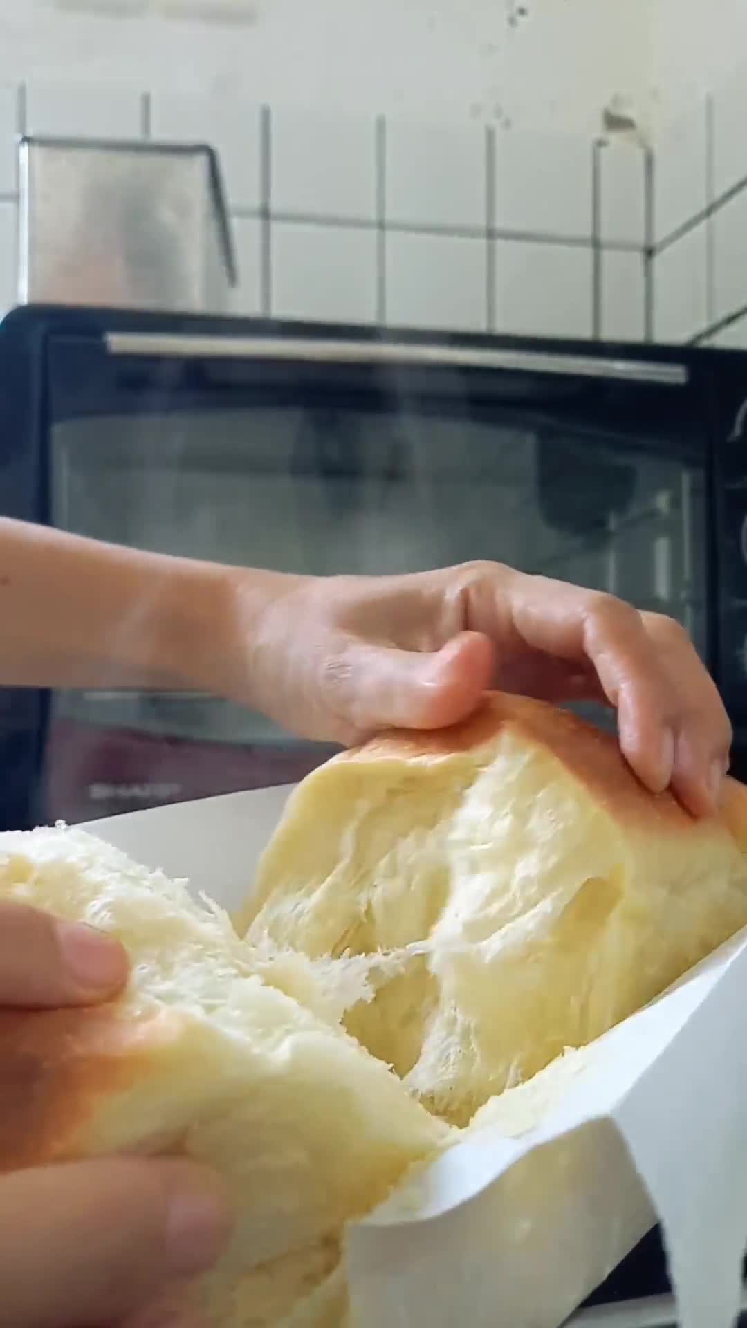 Foto langkah ke 7 dari resep Shokupan Sourdough Bread (Discard Levain).