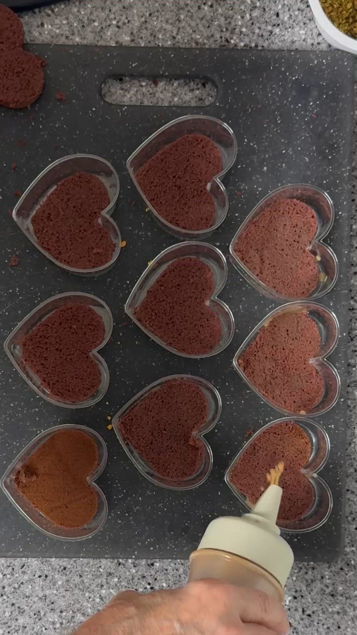 Foto del passaggio 6 della ricetta Tiramisù al Pistacchio