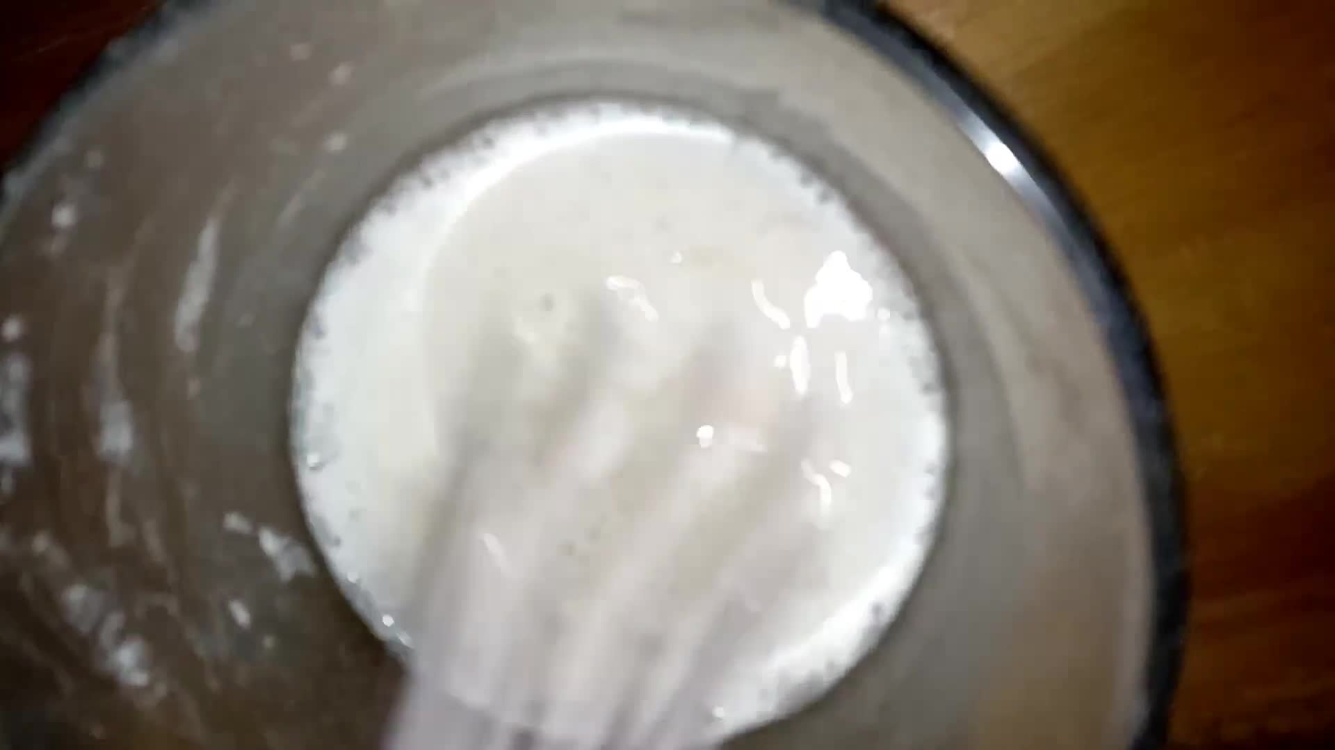 Foto del paso 1 de la receta: Bizcochitos de grasa hojaldrados