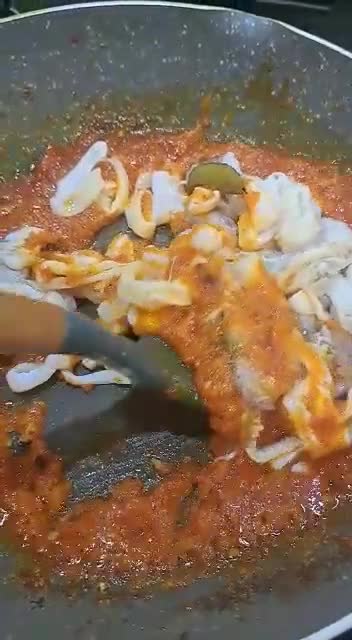 Foto langkah ke 2 dari resep Cumi Balado 15 Menit.