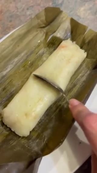 Foto langkah ke 5 dari resep Lontong Isi / Arem Arem.