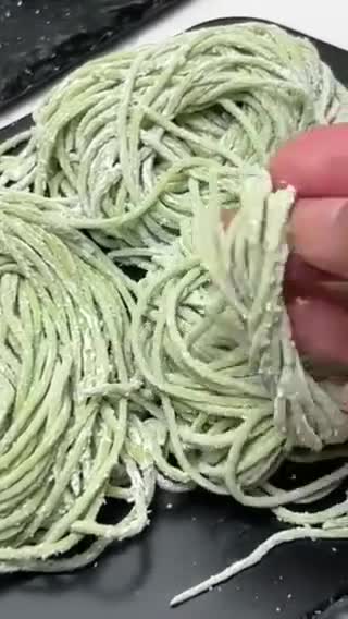 Foto langkah ke 4 dari resep Mie hijau homemade Kenyal.