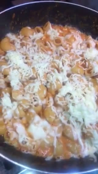 صورة لخطوة 5 من وصفة معكرونة Gigi Hadid Pasta🍝.