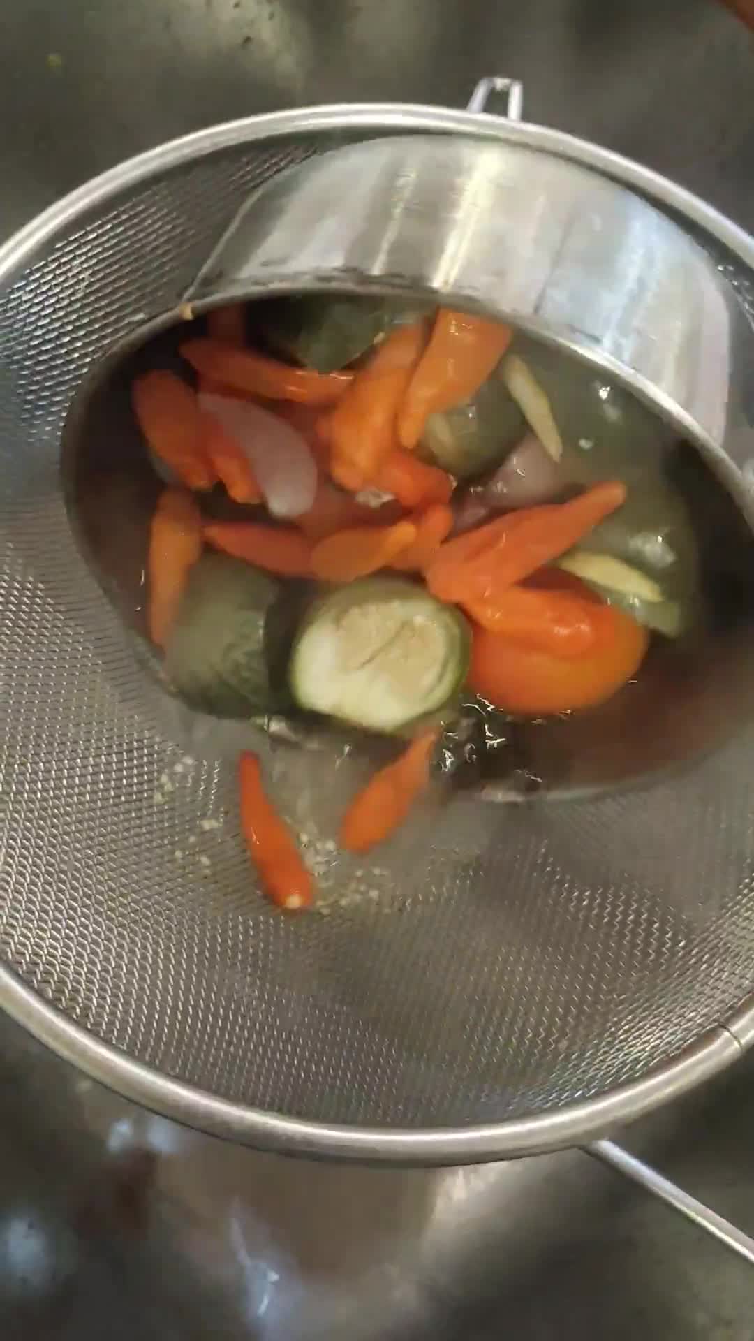 Foto langkah ke 2 dari resep Sambal Terong Lalap.