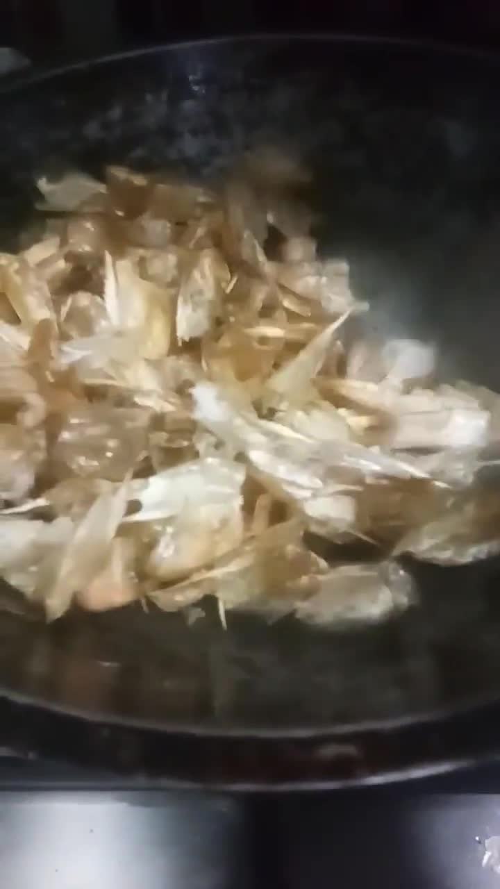 Foto langkah ke 2 dari resep Kaldu Kulit Udang.