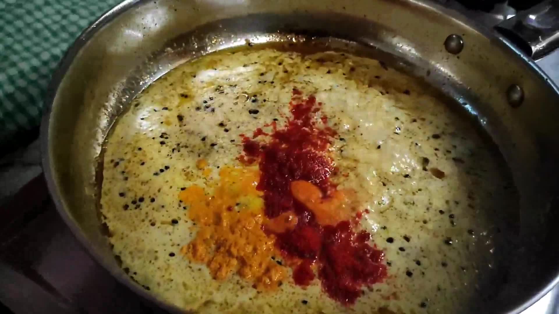 বাসন্তী কাতলা রেসিপি ধাপ - 4 ছবি