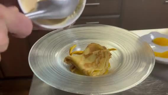 お店で食べたい！特製クレープシュゼット！作り方9写真