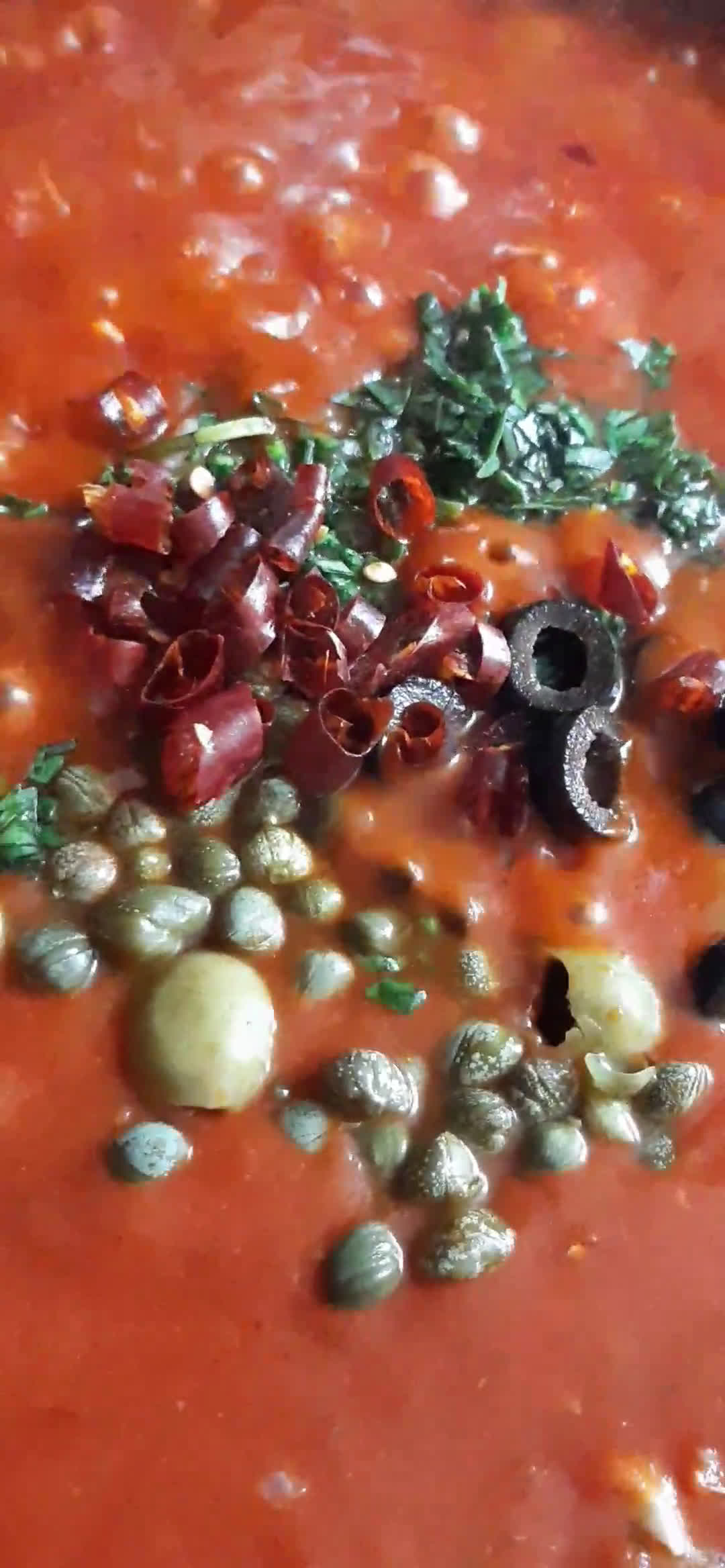Foto del paso 7 de la receta: Pasta a la puttanesca