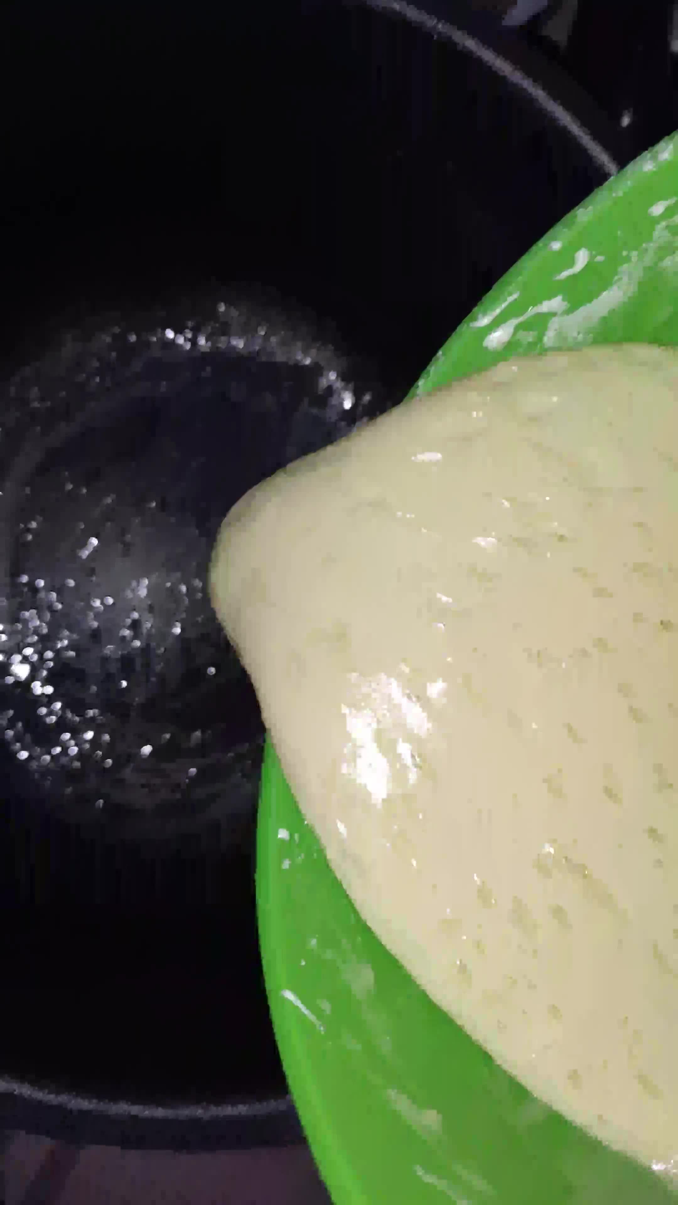 Фото кроку 2 до Карамельний торт Сметанник🥛🎂.