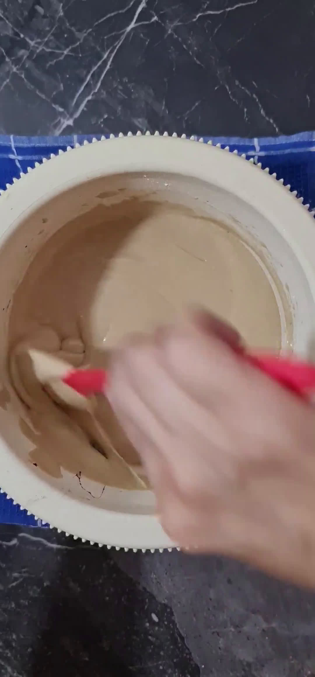 Foto langkah ke 4 dari resep Bolu Crumble Kopi Jahe.
