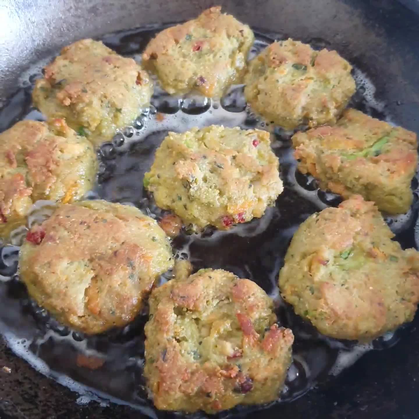 Foto del paso 2 de la receta: 🧆 🇮🇳 Pakoras de verduras by @saboresculturales
