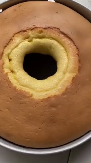 Foto langkah ke 5 dari resep Bolu keju serut.
