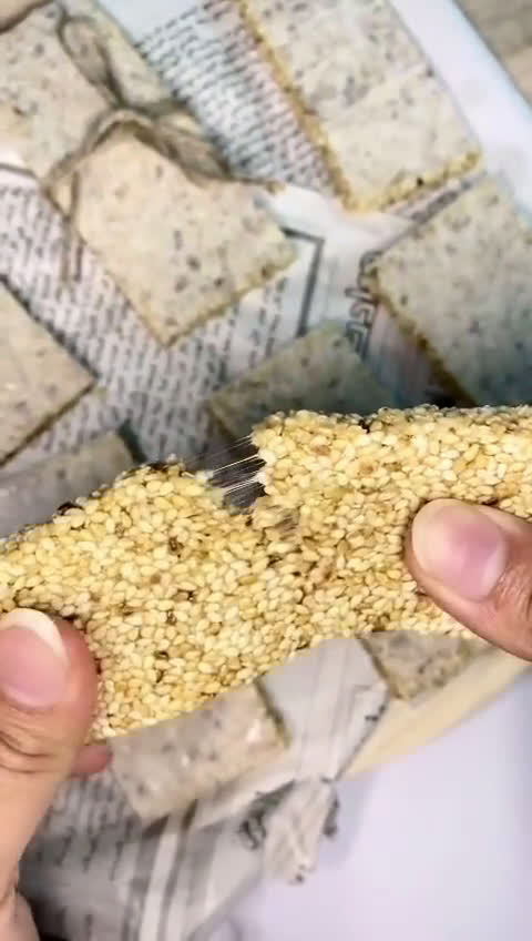 صورة لخطوة 2 من وصفة السمسميه و سر جعلها مقرمشه وطريه في نفس الوقت