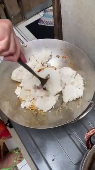 Foto langkah ke 4 dari resep Nasi Goreng Kampuang.