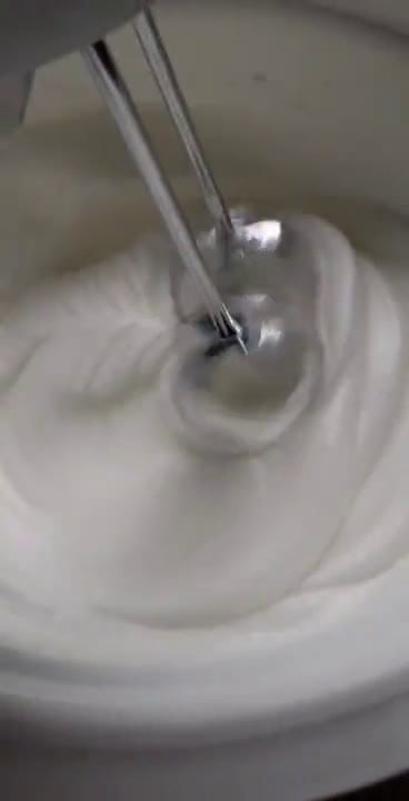 Foto del paso 2 de la receta: Merengue italiano😜