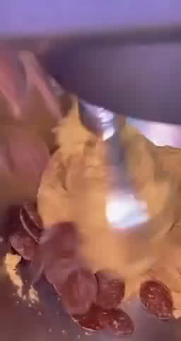 صورة لخطوة 5 من وصفة كوكيز نيويورك