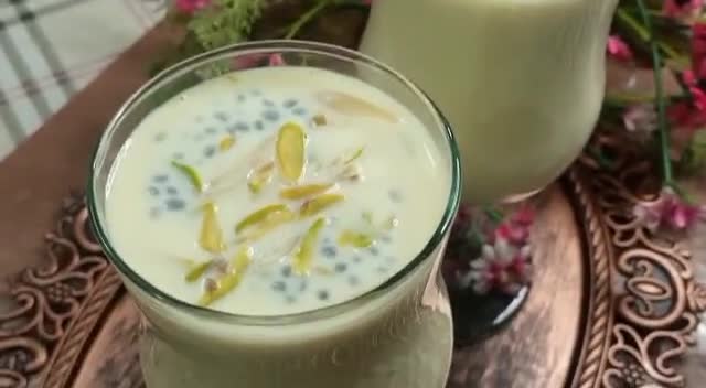 A picture of step 7 of Kesar Badam ka Sarbat.