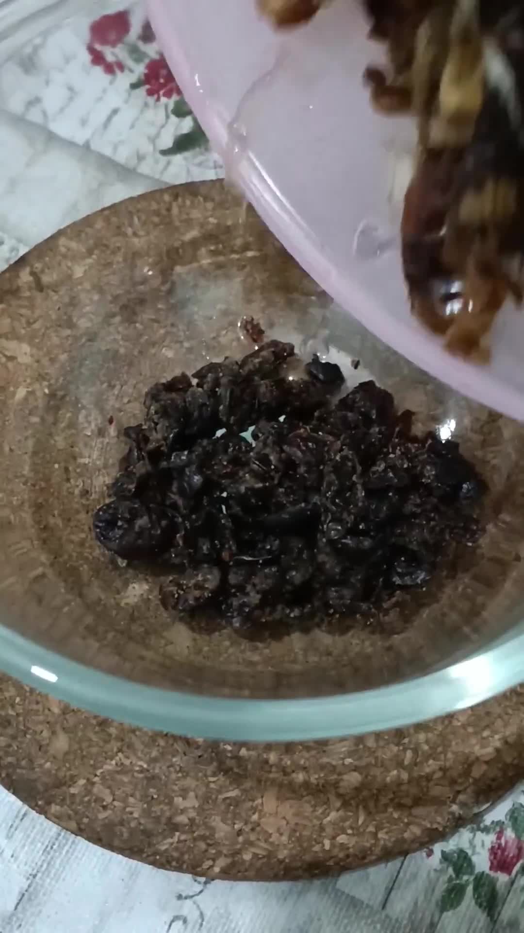 Foto langkah ke 2 dari resep Susu Kurma.