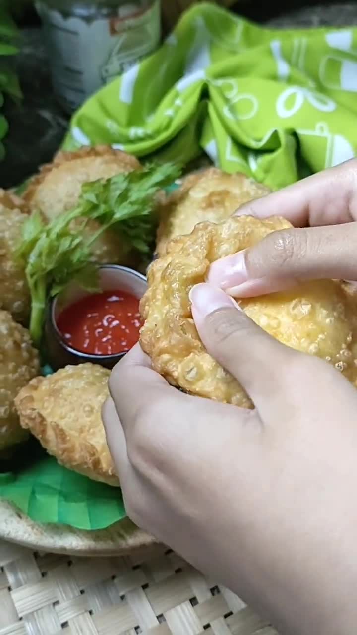 Foto langkah ke 9 dari resep Pastel Sayuran (702).