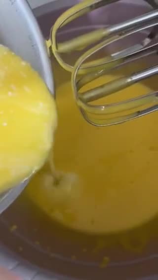 Foto langkah ke 2 dari resep Chiffon Keju.