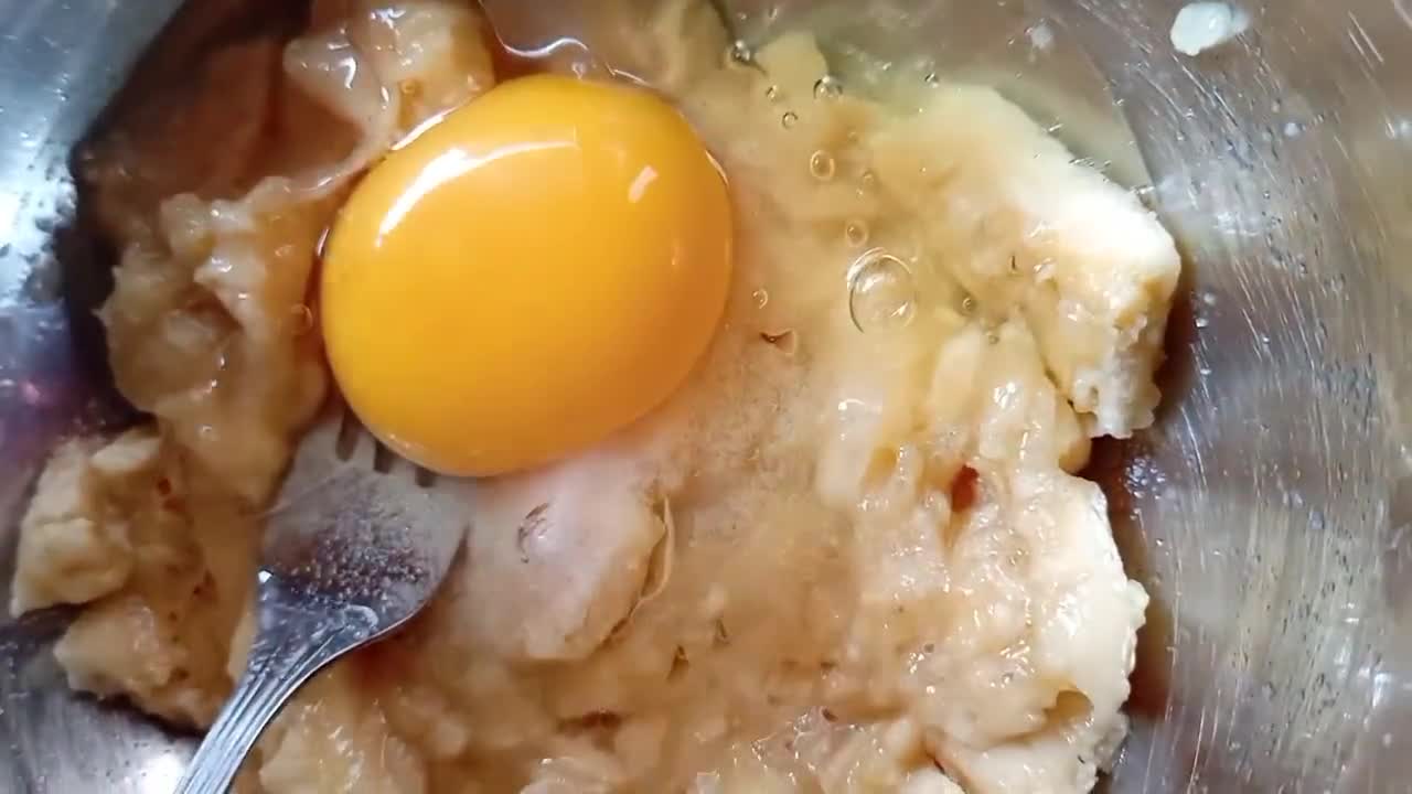 Foto langkah ke 1 dari resep Nugget pisang simple rasa juara.