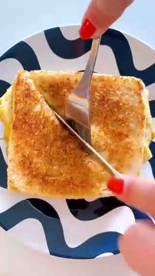Foto do passo 8 de Pão com ovo TikTok